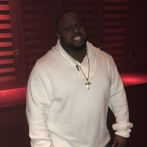 Meet your Posher, Bee